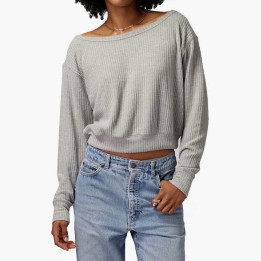Spiritual Gangster off-shoulder sweater